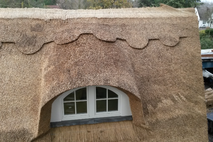 Sierlijke nokafwerking